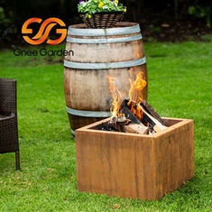 Firkantet Corten stål brandgrav